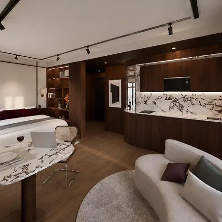 Hotel Skygate 4*