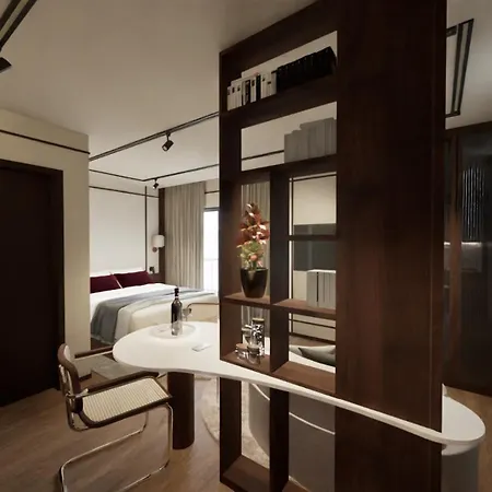 Skygate Hotel 4*